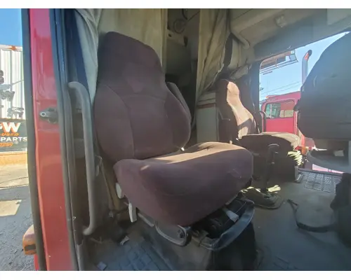 Seat, Front VOLVO TRUCK VNL B &amp; W  Truck Center