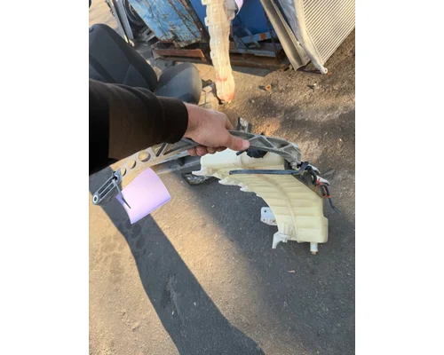 VOLVO TRUCK VNM Camerota Truck Parts