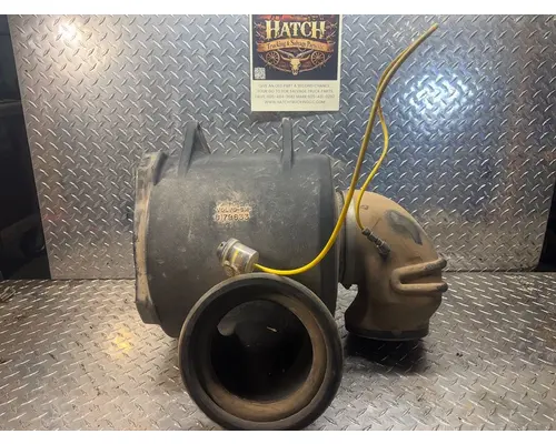 Air Cleaner VOLVO TRUCK WIA Hatch Trucking &amp; Salvage Parts LLC