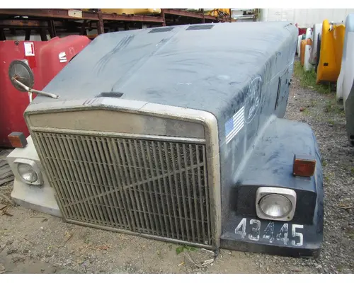 Hood VOLVO/WHITE WCL WM. Cohen &amp; Sons