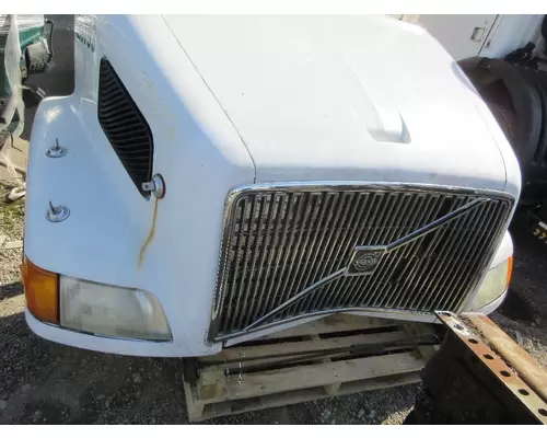 Hood VOLVO/GMC/WHITE VNL Michigan Truck Parts