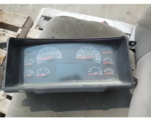 Instrument Cluster VOLVO/GMC/WHITE VNL Michigan Truck Parts