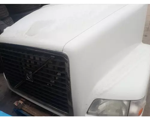 Hood VOLVO/GMC/WHITE VNM Michigan Truck Parts