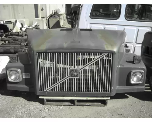 Hood VOLVO/GMC/WHITE WAH Michigan Truck Parts