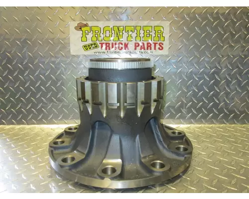 Hub VOLVO/MACK  Frontier Truck Parts