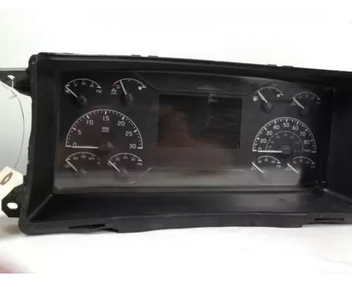 Instrument Cluster VOLVO/WHITE/GMC VNL 670 Hagerman Inc.