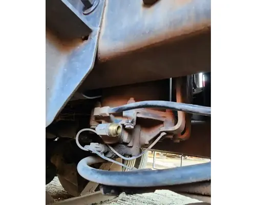 VolvoWhiteGMC Autocar ACL64 Air Drier