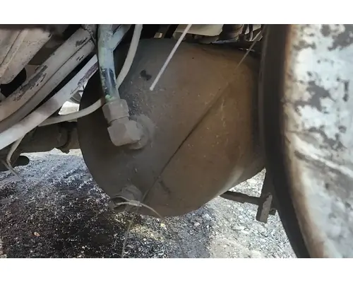VolvoWhiteGMC Autocar ACL64 Air Tank