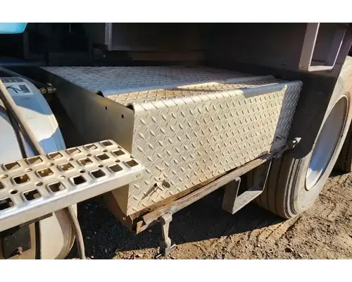 VolvoWhiteGMC Autocar ACL64 Battery Box