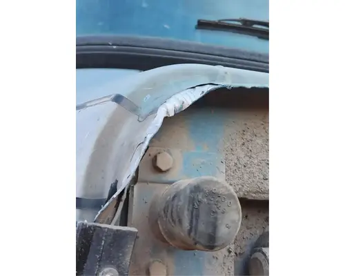 VolvoWhiteGMC Autocar ACL64 Cowl