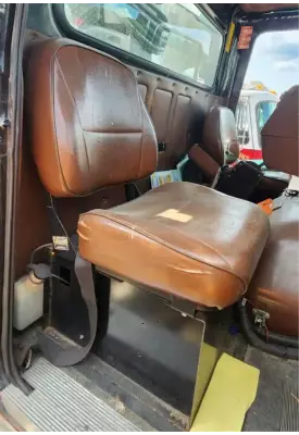 VolvoWhiteGMC WCS Seat, Front