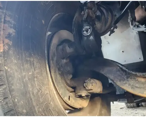 VolvoWhiteGMC WG64T Axle Assy, Fr (4WD)