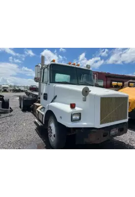 VolvoWhiteGMC WG Hood