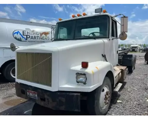 VolvoWhiteGMC WG Hood