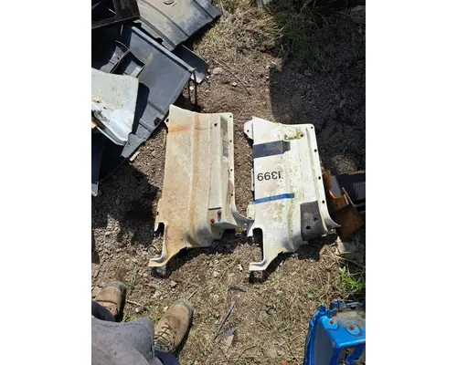 Body Parts, Misc. VOLVO  Truck Salvage International Inc