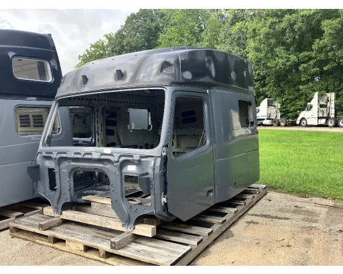Cab VOLVO  Dex Heavy Duty Parts, LLC  