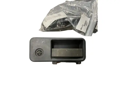 Door Handle VOLVO  K &amp; R Truck Sales, Inc.