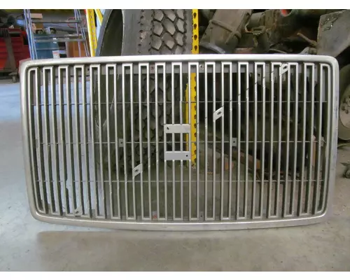 Grille VOLVO  WM. Cohen &amp; Sons