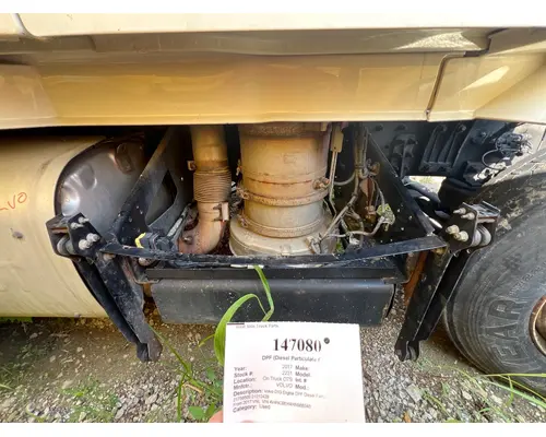 DPF (Diesel Particulate Filter) VOLVO 21756505 West Side Truck Parts