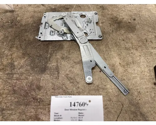 Door Window Regulator, Front VOLVO 3176544 West Side Truck Parts