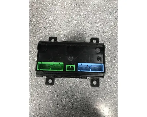 ECM (HVAC) VOLVO 430 Payless Truck Parts