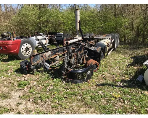 Cutoff Assembly (Housings & Suspension Only) VOLVO 4BAGVOLVO Stateline Truck Parts And Recycling Inc