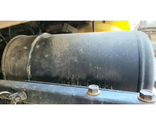 Volvo ACL Autocar Air Tank