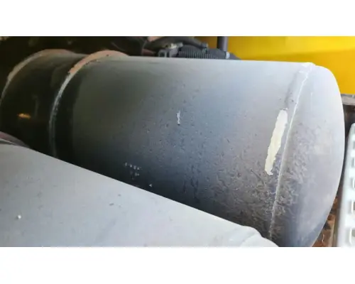 Volvo ACL Autocar Air Tank