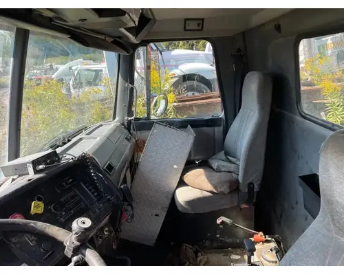 Volvo ACL Autocar Cab