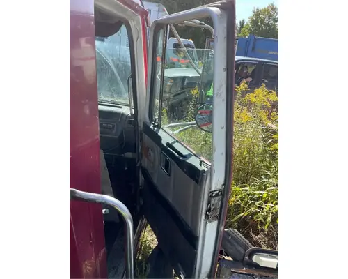 Volvo ACL Autocar Cab