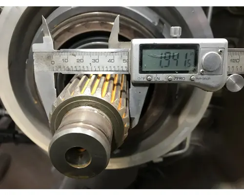 Volvo ATO2612F Transmission