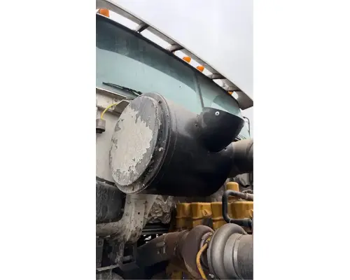 Volvo AUTOCAR ACL64 Air Cleaner