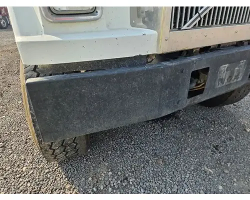 Volvo AUTOCAR ACL64 Bumper Assembly, Front