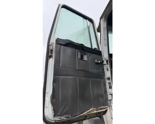 Volvo AUTOCAR ACL64 Door Assembly, Front