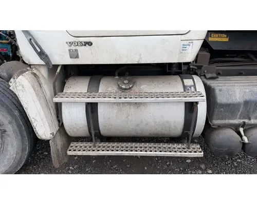 Volvo AUTOCAR ACL64 Fuel Tank