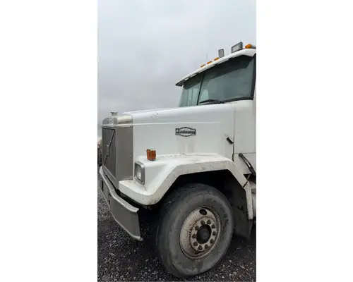 Volvo AUTOCAR ACL64 Hood