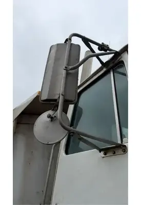 Volvo AUTOCAR ACL64 Mirror (Side View)