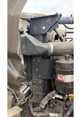 Volvo AUTOCAR ACL64 Radiator