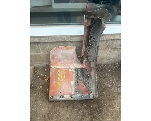 Volvo AUTOCAR Fender Extension