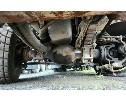 Axle Assembly, Front (Steer) Volvo ACL Autocar Complete Recycling Group LLC