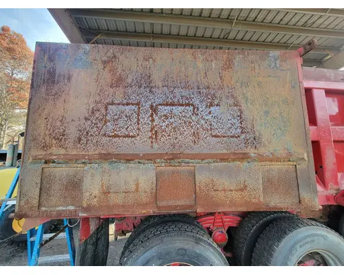 Liftgates / Tailgates VOLVO ACL Camerota Truck Parts