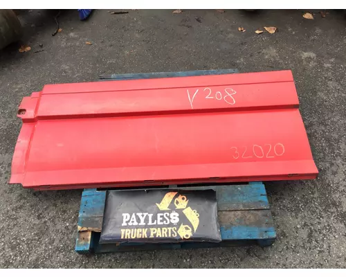 Side Fairing VOLVO ACL Payless Truck Parts