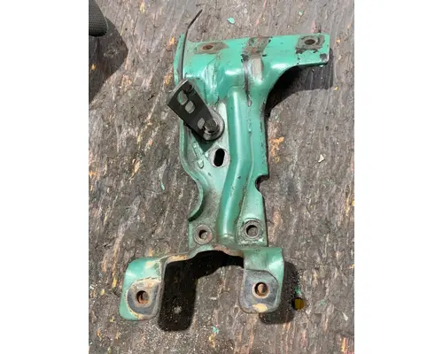 Brackets, Misc. VOLVO D-13 Truck Salvage International Inc