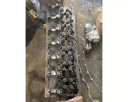 Cylinder Head VOLVO D-13 2679707 Ontario Inc