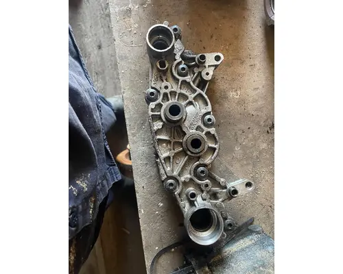 Oil Pump VOLVO D-13 Truck Salvage International Inc