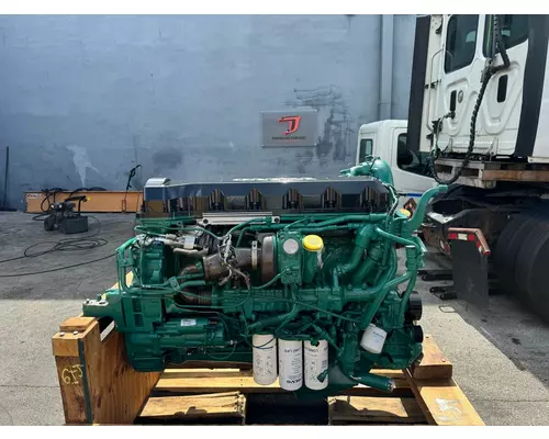 Engine Assembly VOLVO D11 JJ Rebuilders Inc