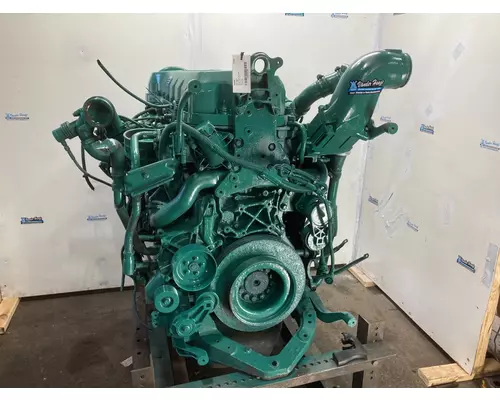 Volvo D11 Engine Assembly