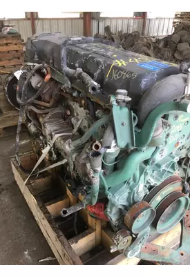 Volvo D11 Engine Assembly