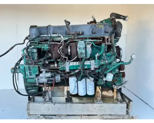 Volvo D11 Engine Assembly