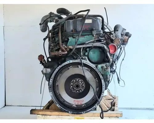 Volvo D11 Engine Assembly